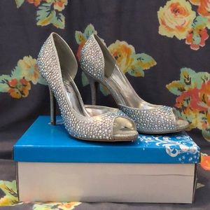 Sparkly Iridescent Bella Luna Heels